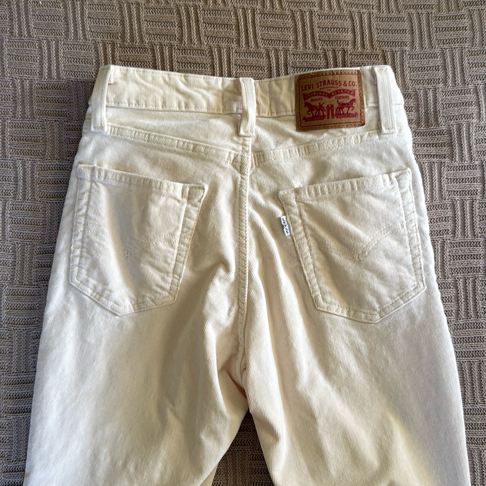 Levi's Off White/Cream Boot Cut Pants - Picture 3 of 16